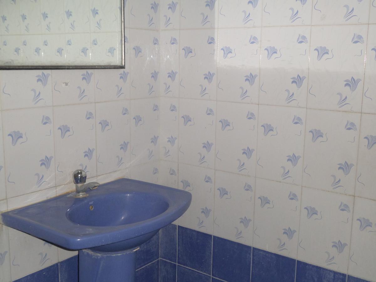Hotel Ambessador Executive Solapur Zewnętrze zdjęcie